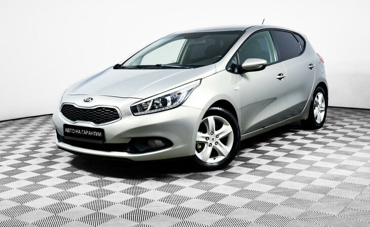 Kia Ceed - Фото 0