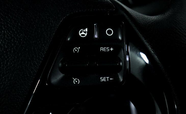 Kia Ceed - Фото 10