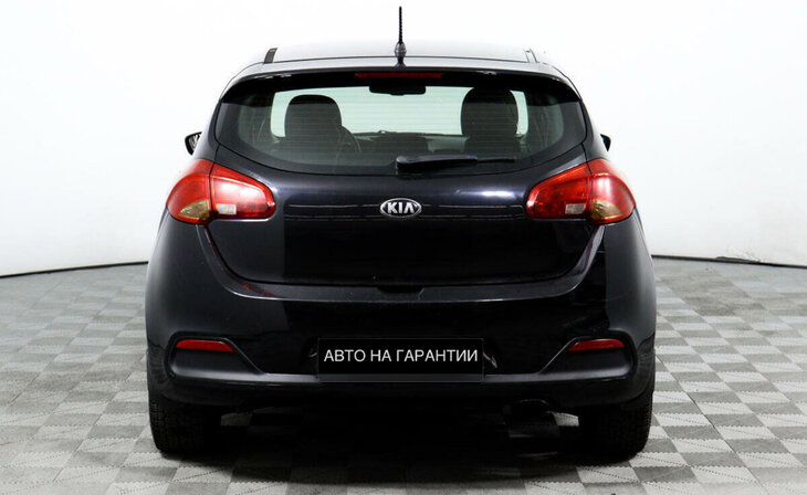 Kia Ceed - Фото 5