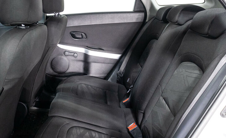 Kia Ceed - Фото 9