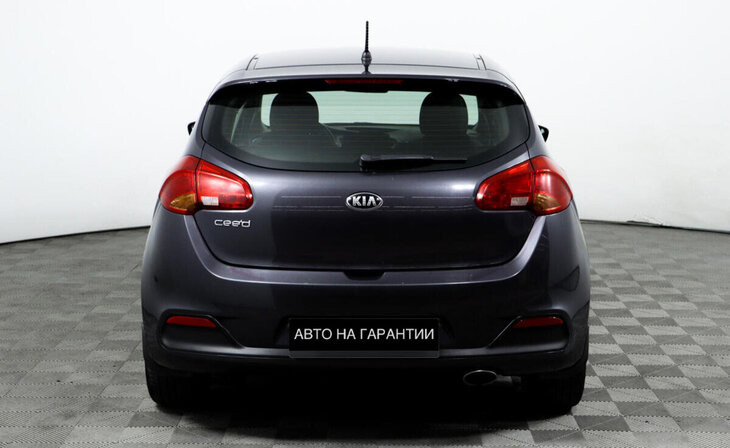 Kia Ceed - Фото 5