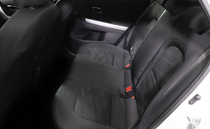 Kia Ceed - Фото 9