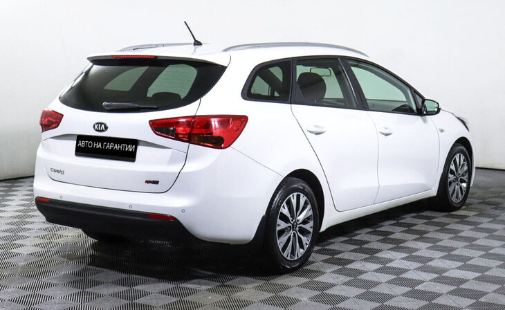 Kia Ceed - Фото 2