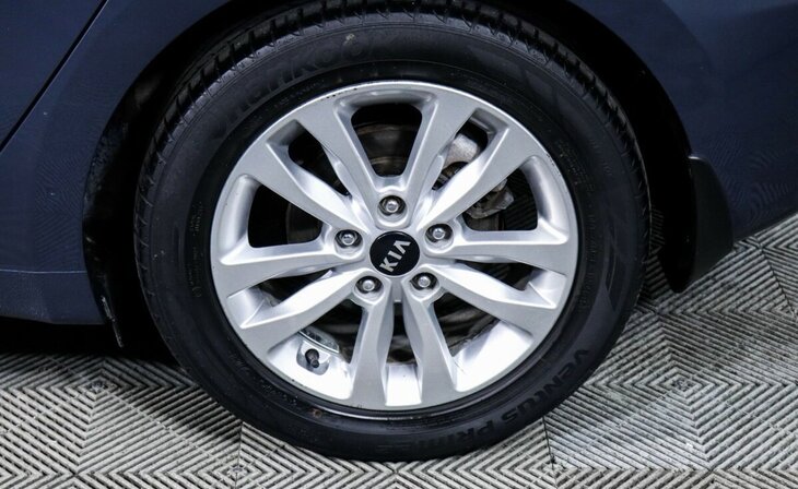 Kia Ceed - Фото 7