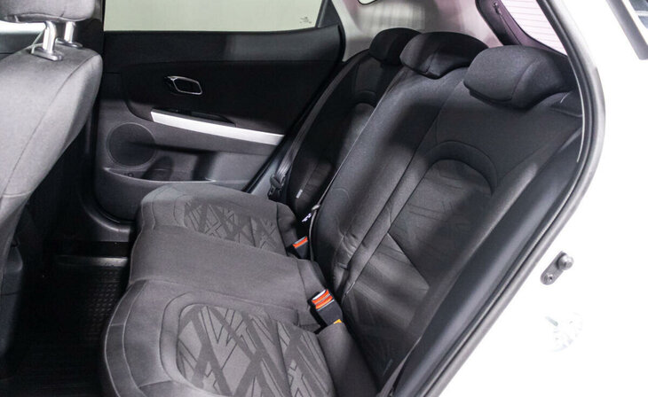 Kia Ceed - Фото 10