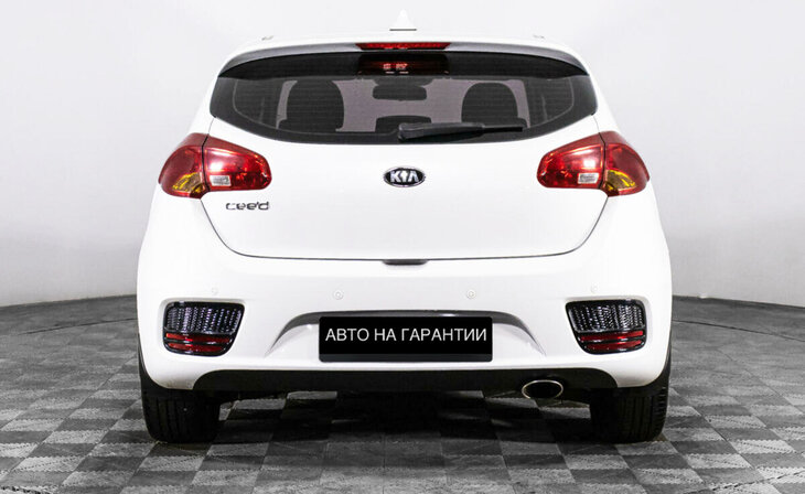Kia Ceed - Фото 3