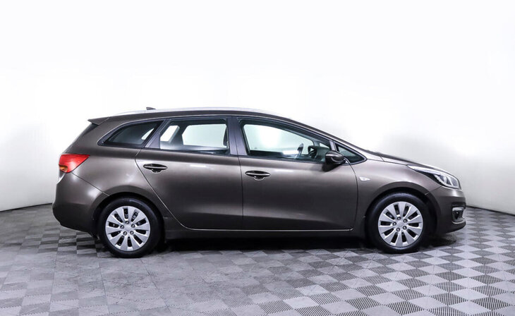 Kia Ceed - Фото 3