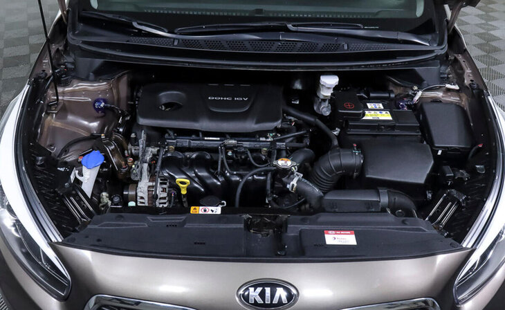 Kia Ceed - Фото 7