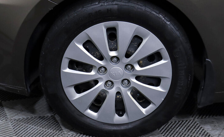 Kia Ceed - Фото 8