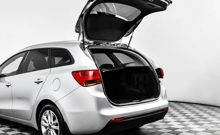 Kia Ceed - Фото 11