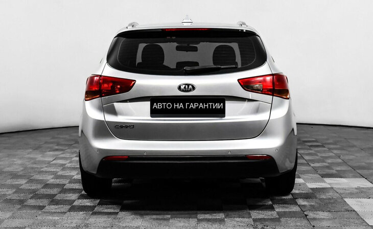 Kia Ceed - Фото 5