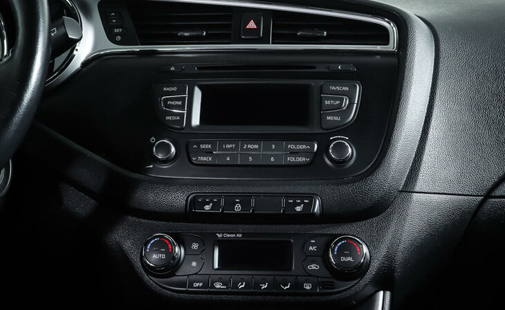 Kia Ceed - Фото 14