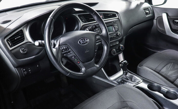 Kia Ceed - Фото 6