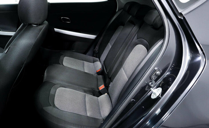 Kia Ceed - Фото 10