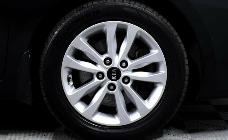 Kia Ceed - Фото 6