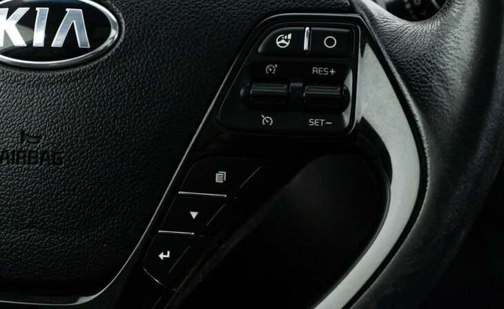 Kia Ceed - Фото 13