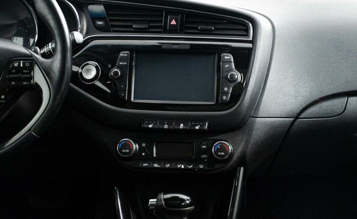 Kia Ceed - Фото 14