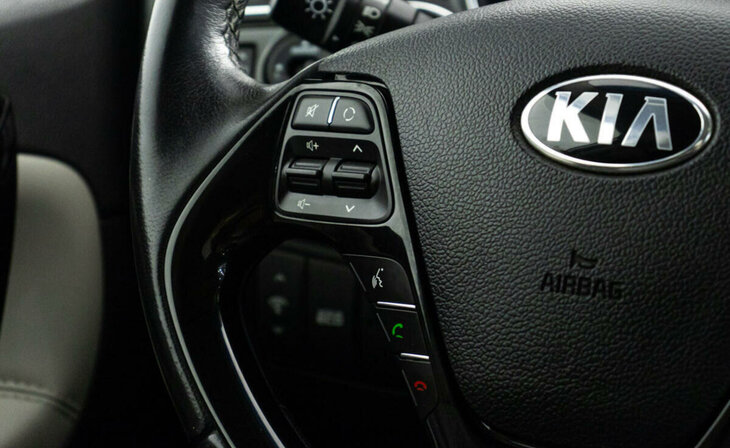 Kia Ceed - Фото 11