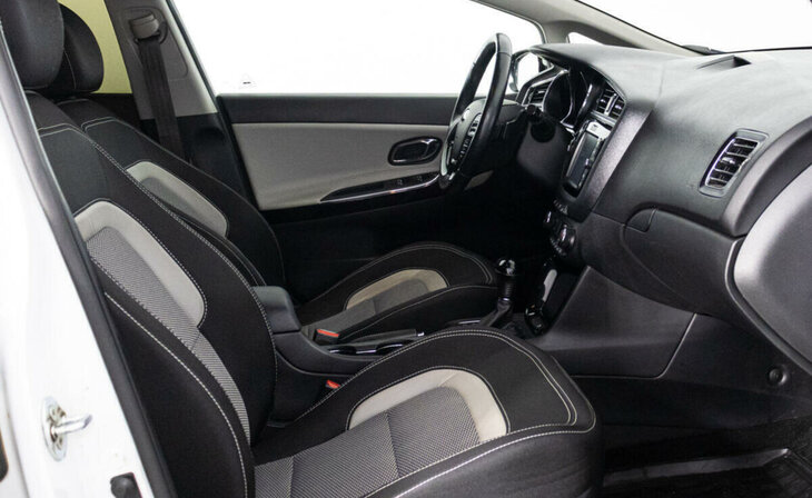 Kia Ceed - Фото 6