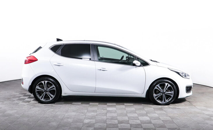 Kia Ceed - Фото 3