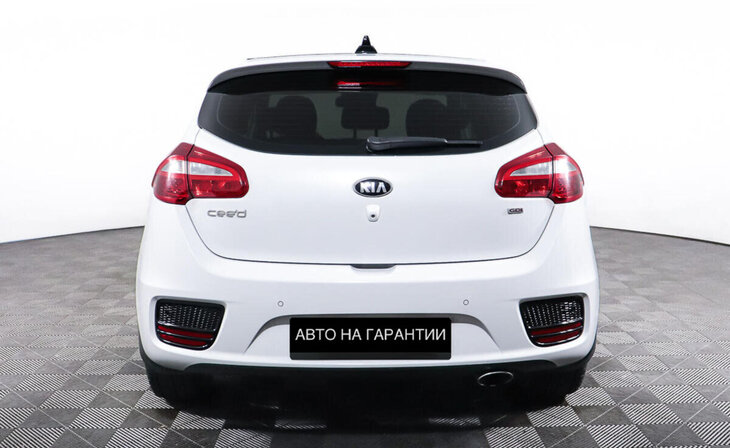 Kia Ceed - Фото 5
