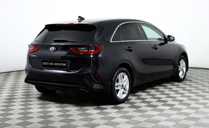 Kia Ceed - Фото 4