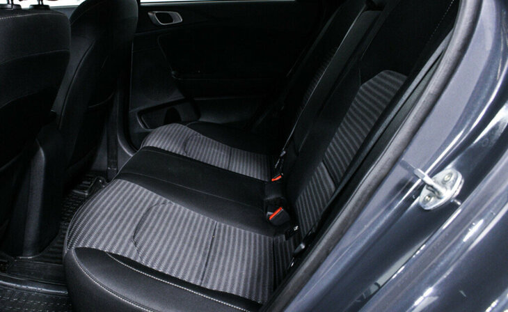 Kia Ceed - Фото 11