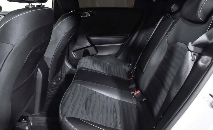 Kia Ceed - Фото 18