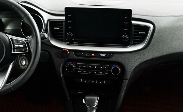 Kia Ceed - Фото 14