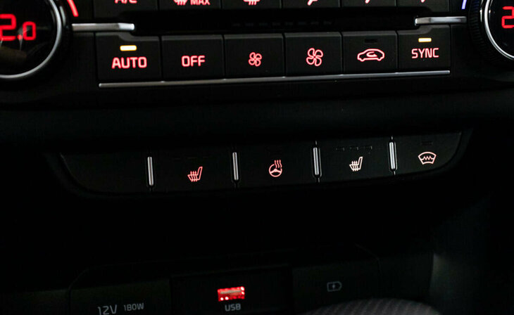 Kia Ceed - Фото 11