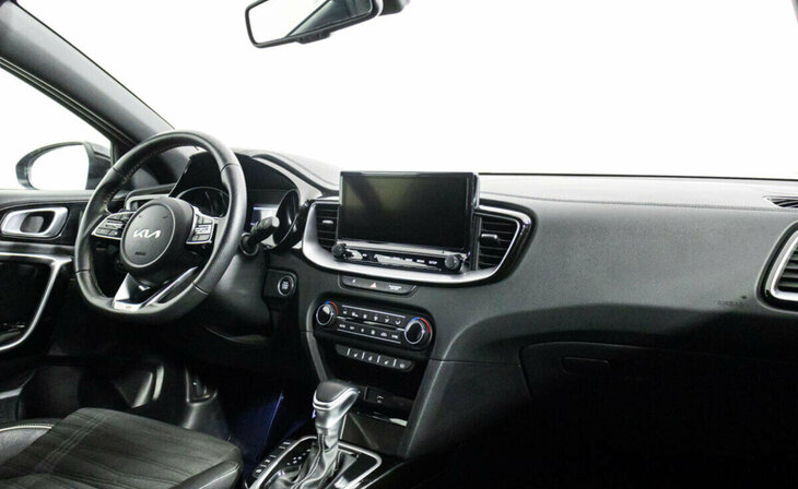 Kia Ceed - Фото 4