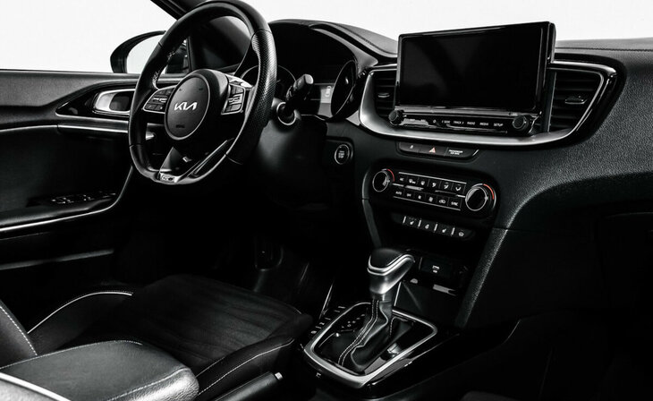 Kia Ceed - Фото 6