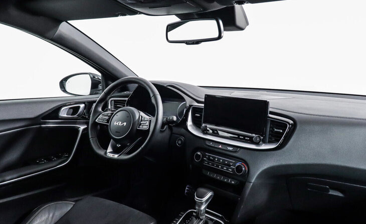 Kia Ceed - Фото 9