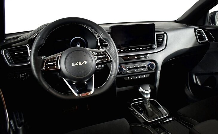 Kia Ceed - Фото 9