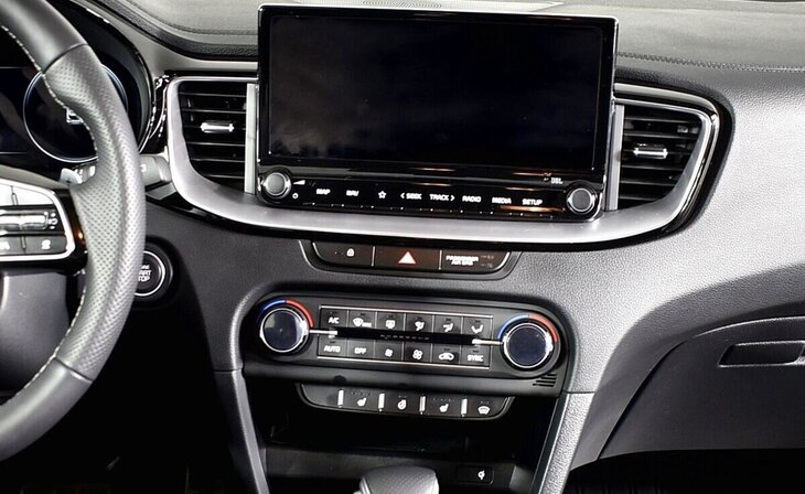 Kia Ceed - Фото 10