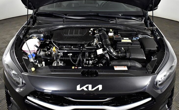 Kia Ceed - Фото 5