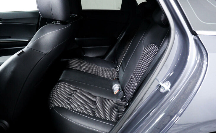 Kia Ceed - Фото 13