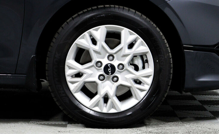 Kia Ceed - Фото 7