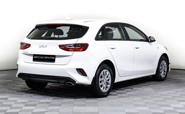 Kia Ceed - Фото 4