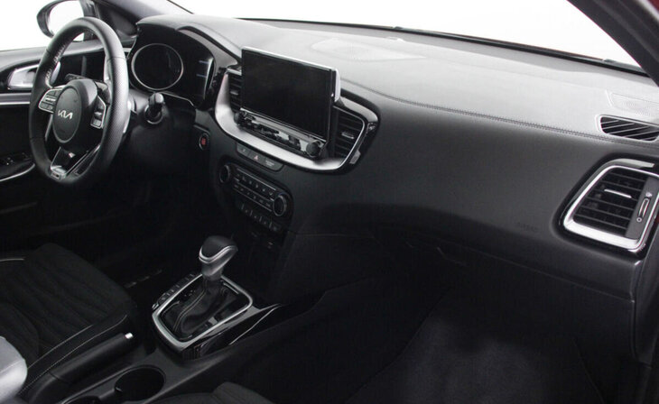 Kia Ceed - Фото 5