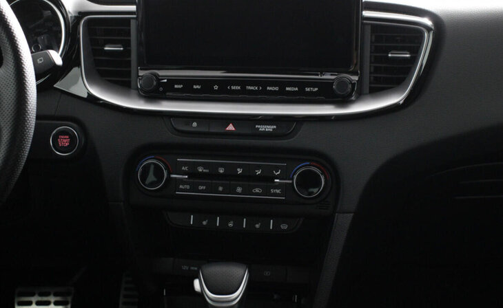 Kia Ceed - Фото 8