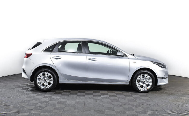 Kia Ceed - Фото 3