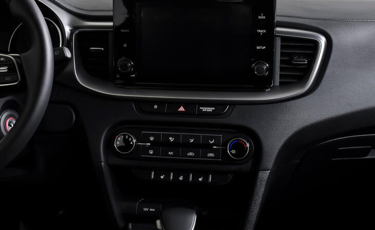 Kia Ceed - Фото 13