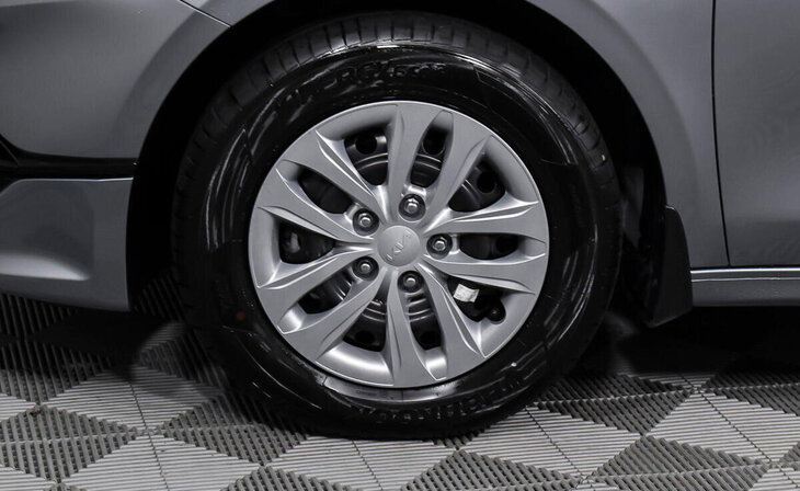 Kia Ceed - Фото 7