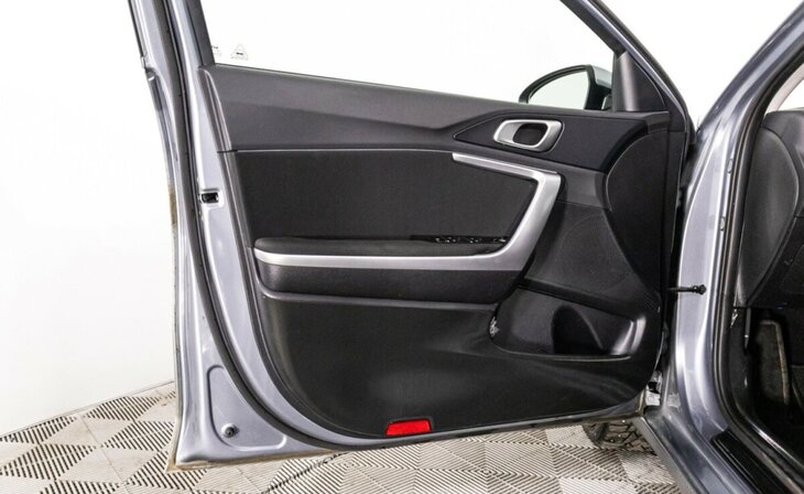 Kia Ceed - Фото 18