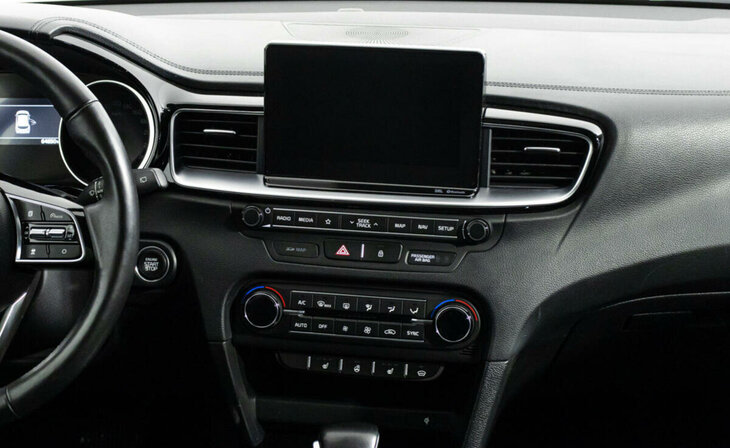 Kia Ceed - Фото 7