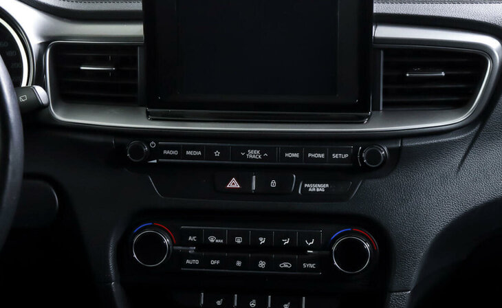 Kia Ceed - Фото 11