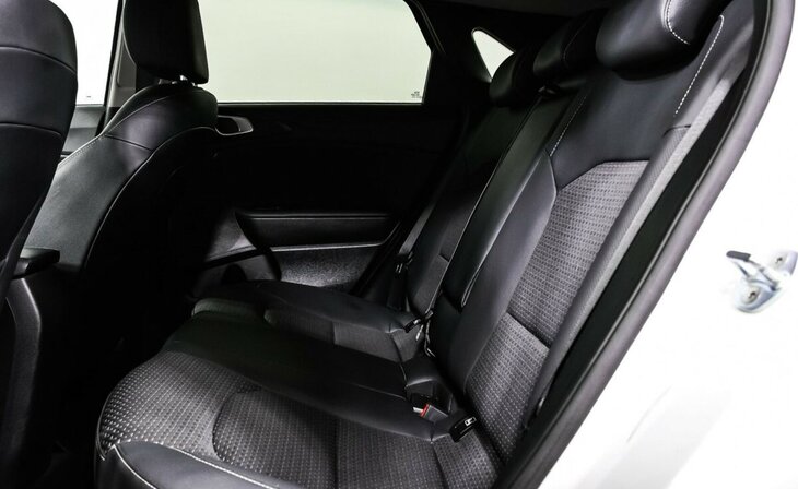 Kia Ceed - Фото 9