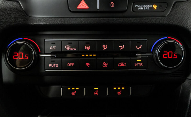 Kia Ceed - Фото 9