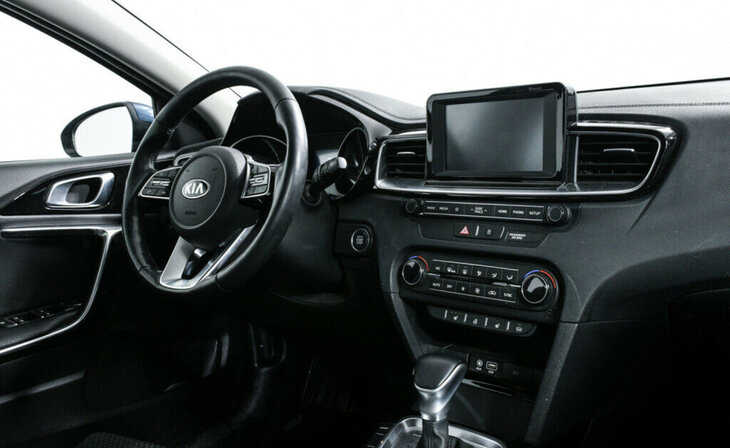 Kia Ceed - Фото 7